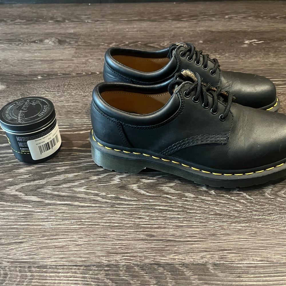 DR. MARTEN 8053 NAPPA LEATHER CASUAL SHOES | BLACK | WOMENS 6 OR MENS 5 - Picture 3 of 9